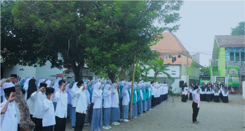 MA AL URWATUL WUTSQO GELAR UPACARA HARI GURU NASIONAL 25 NOVEMBER 2024